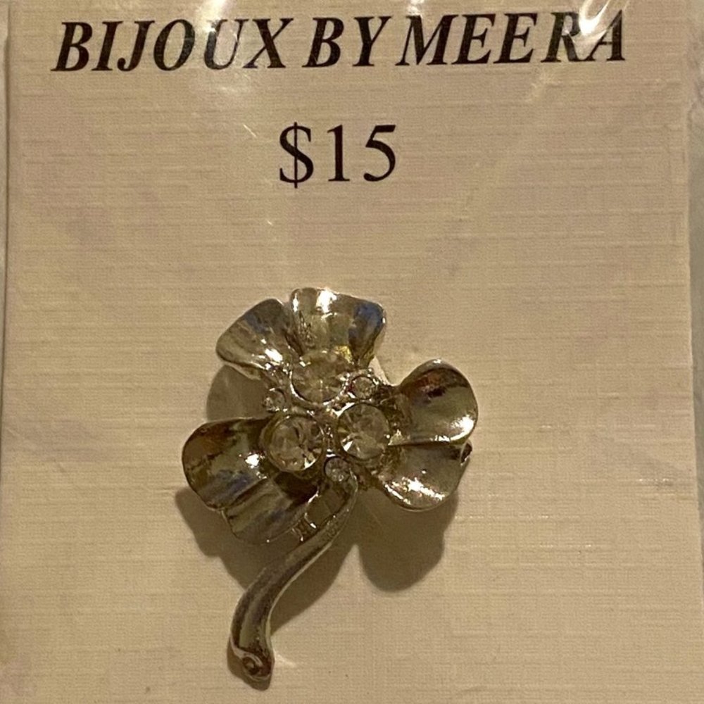 BIJOUX by Meera Silver Flower Pin/Brooch  NEW